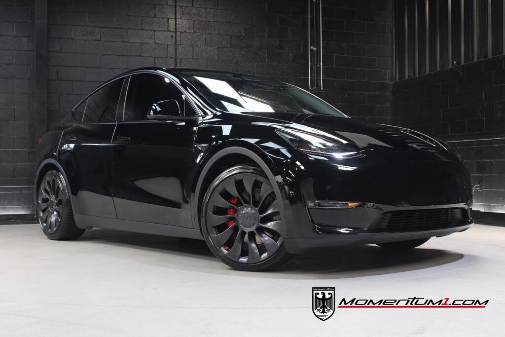 2022 TESLA Model Y