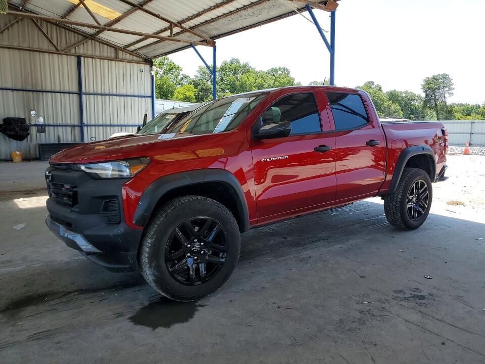 2025 CHEVROLET Colorado