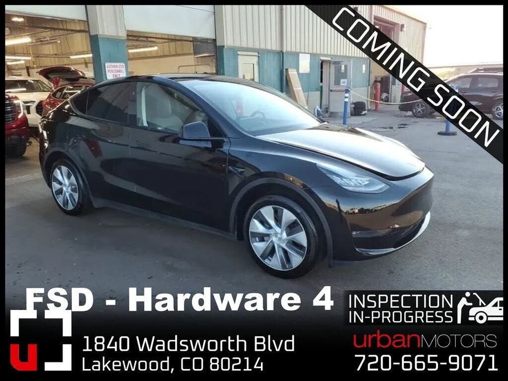 2023 TESLA Model Y