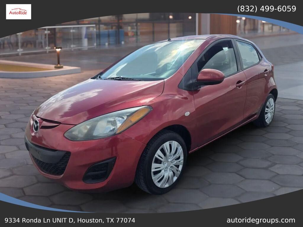 2014 MAZDA Mazda2