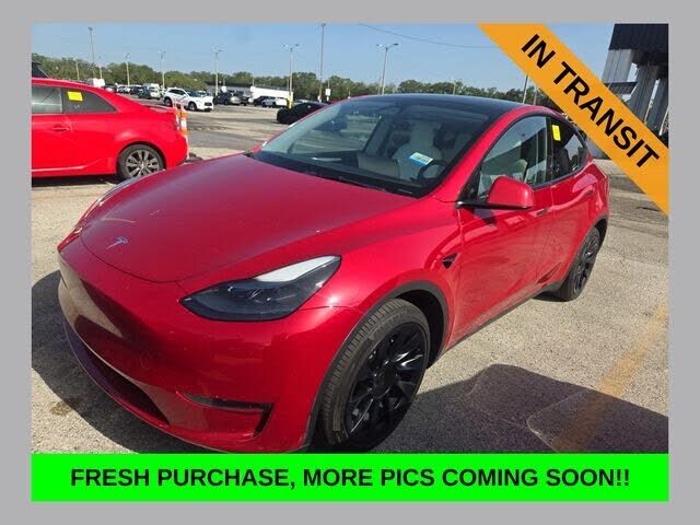 2023 TESLA Model Y