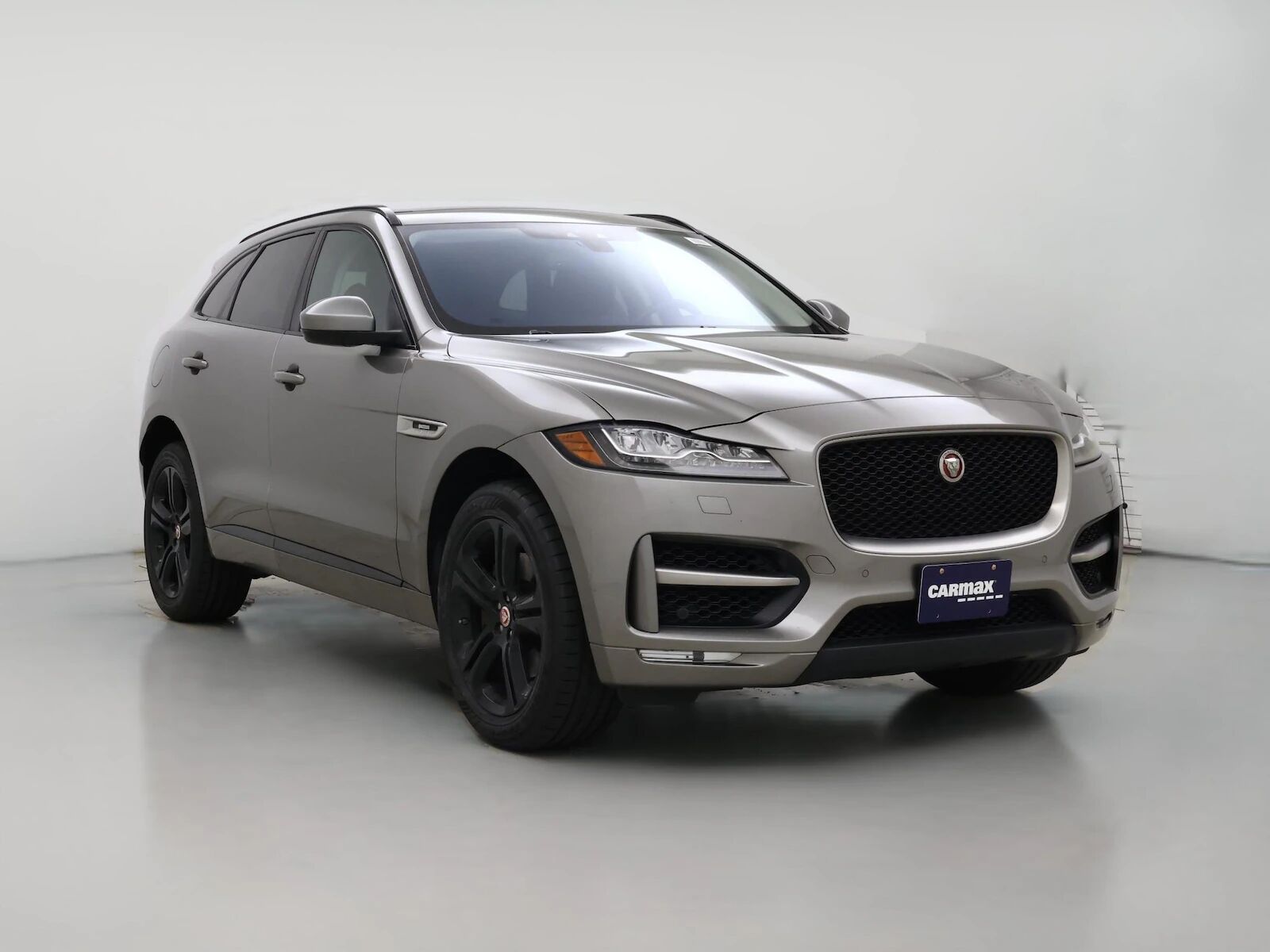 2018 JAGUAR F-Pace