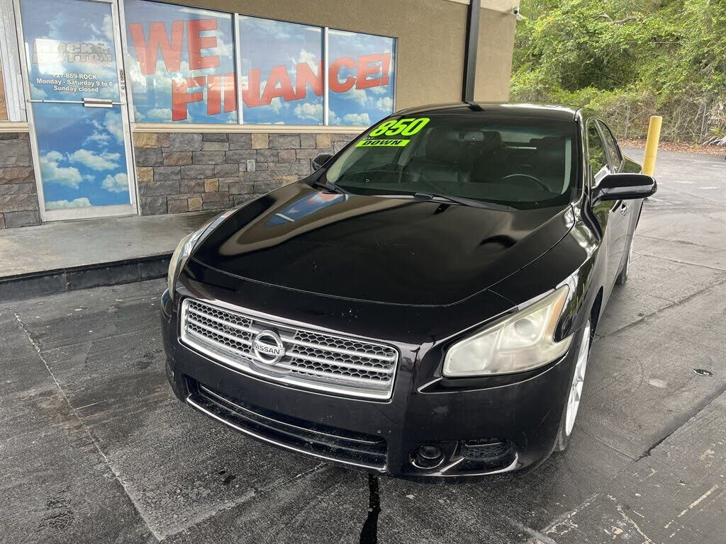 2010 NISSAN Maxima