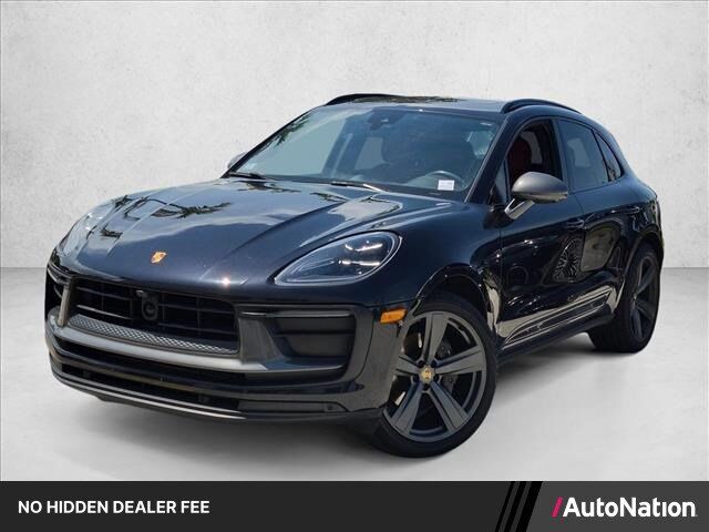 2023 PORSCHE Macan