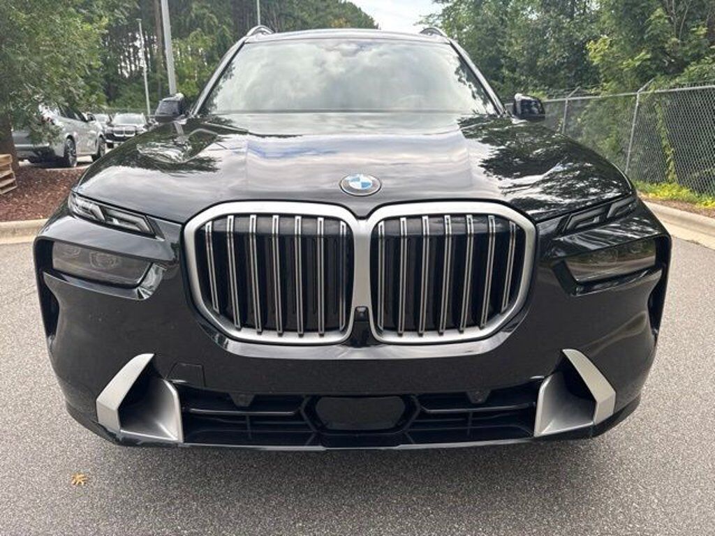 2024 BMW X7