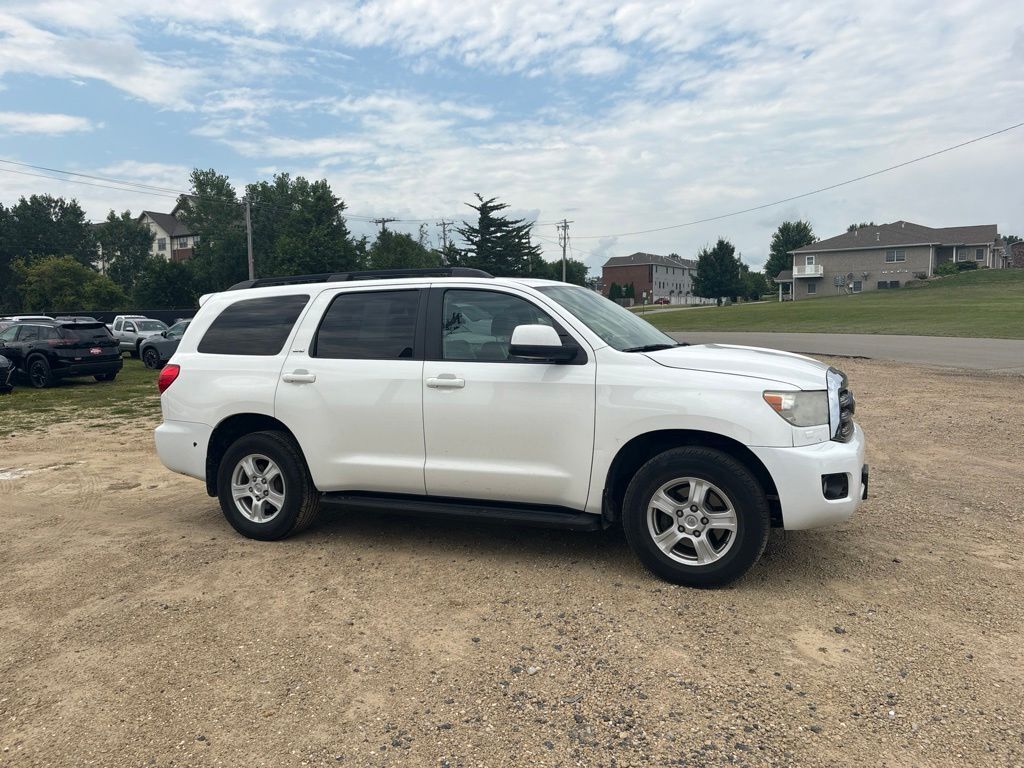 2015 TOYOTA Sequoia
