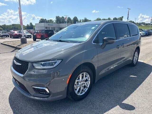 2025 CHRYSLER Pacifica