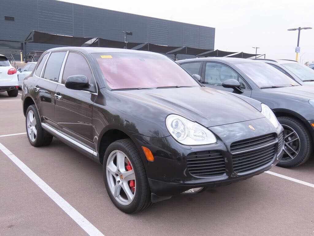 2004 PORSCHE Cayenne