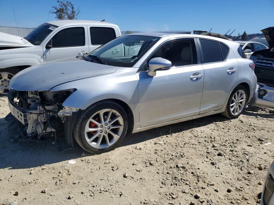 2013 LEXUS CT