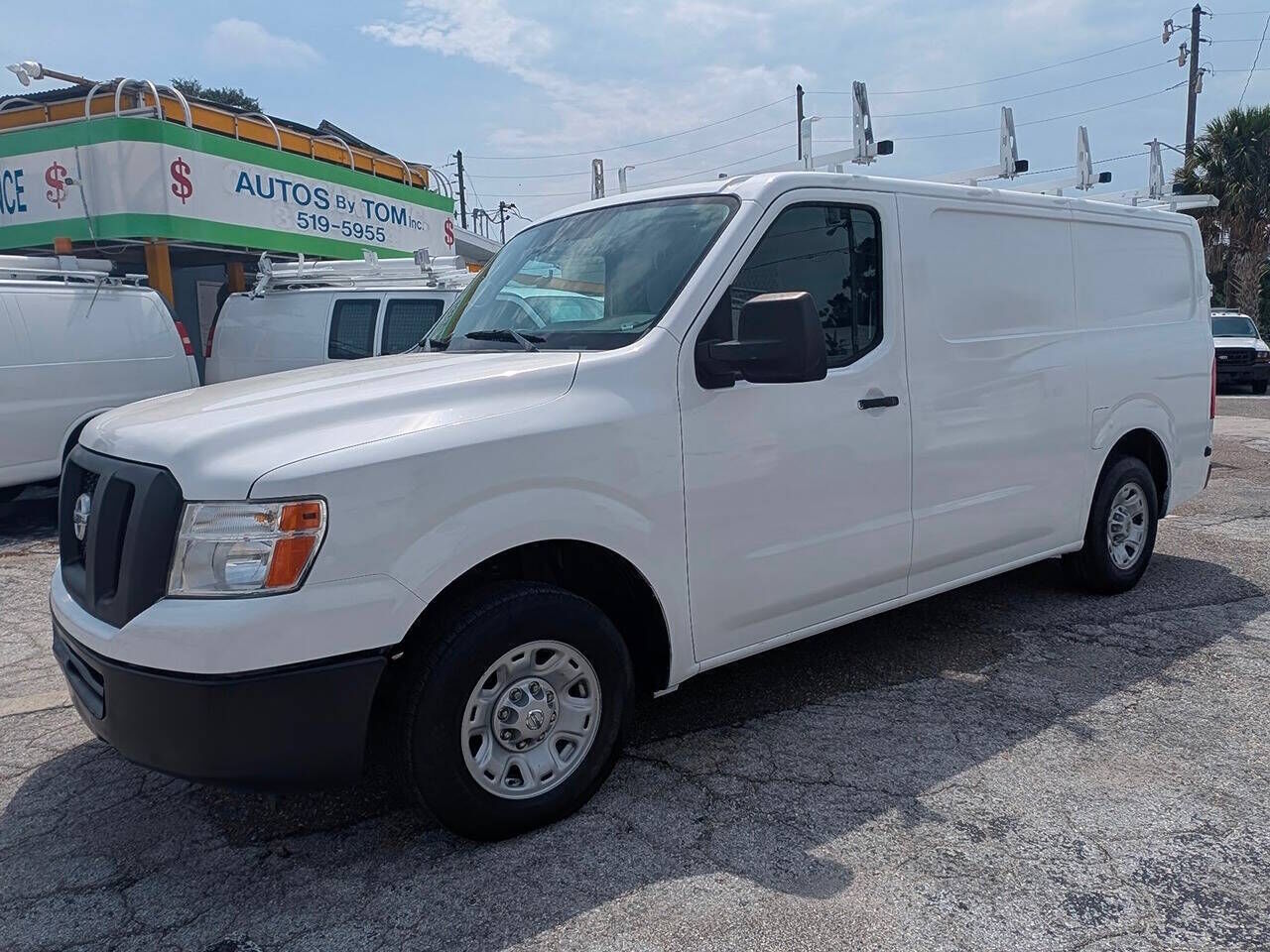 2018 NISSAN NV