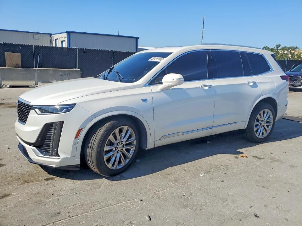 2020 CADILLAC XT6