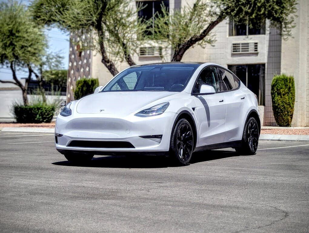 2021 TESLA Model Y