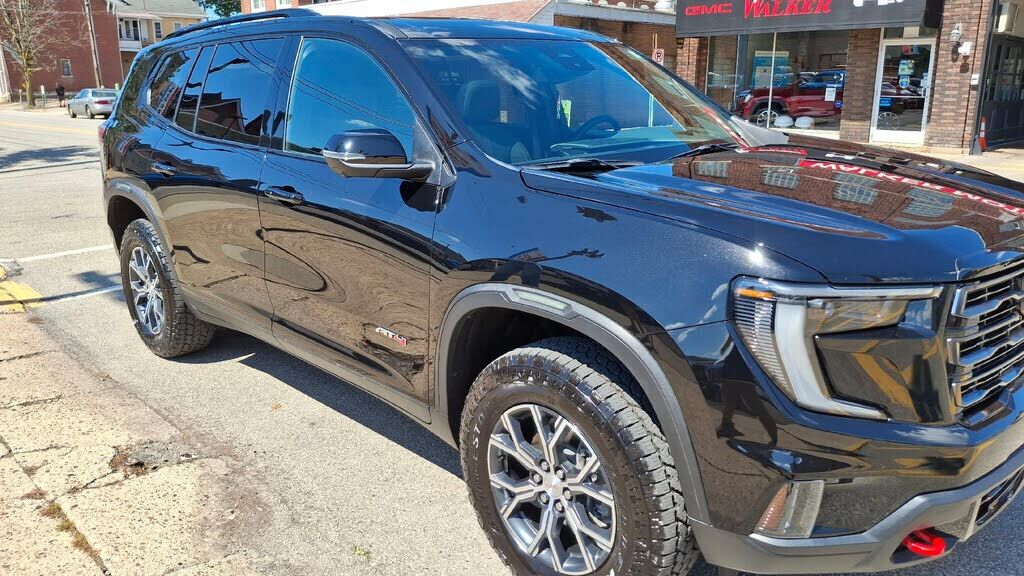 2025 GMC Acadia
