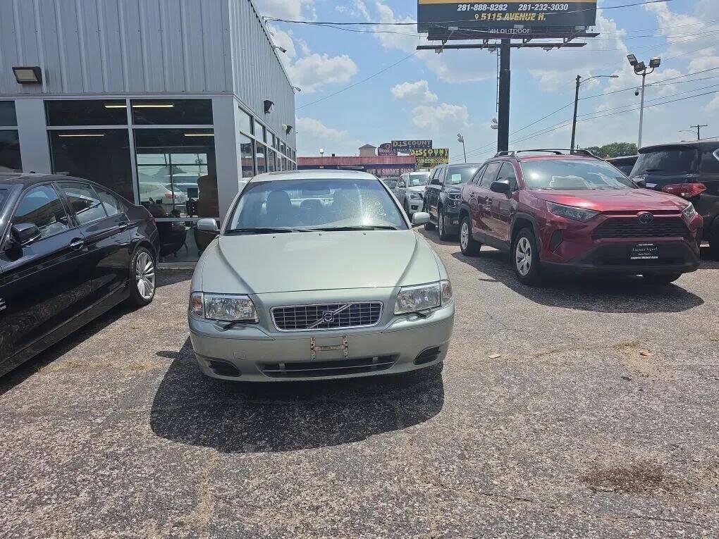 2004 VOLVO S80