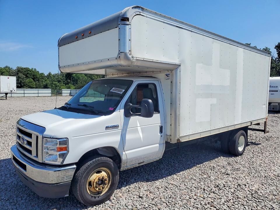 2021 FORD E-450