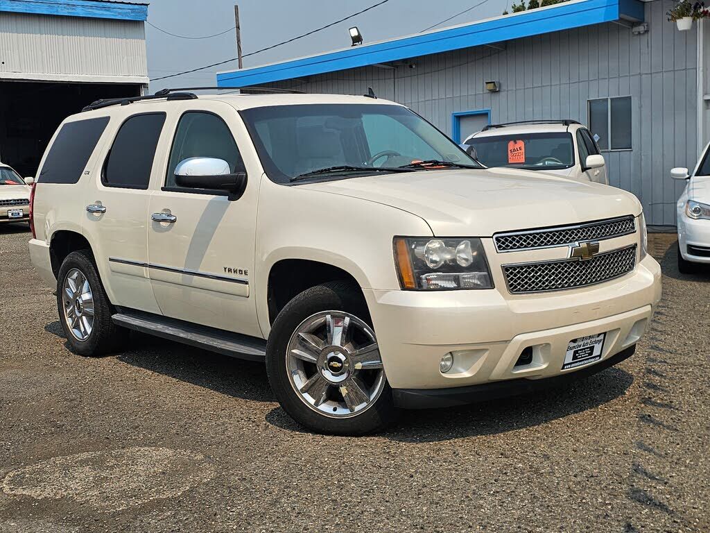2010 CHEVROLET Tahoe