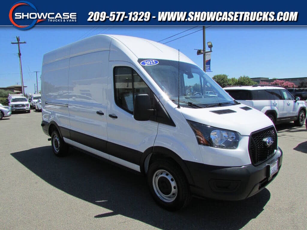 2025 FORD Transit