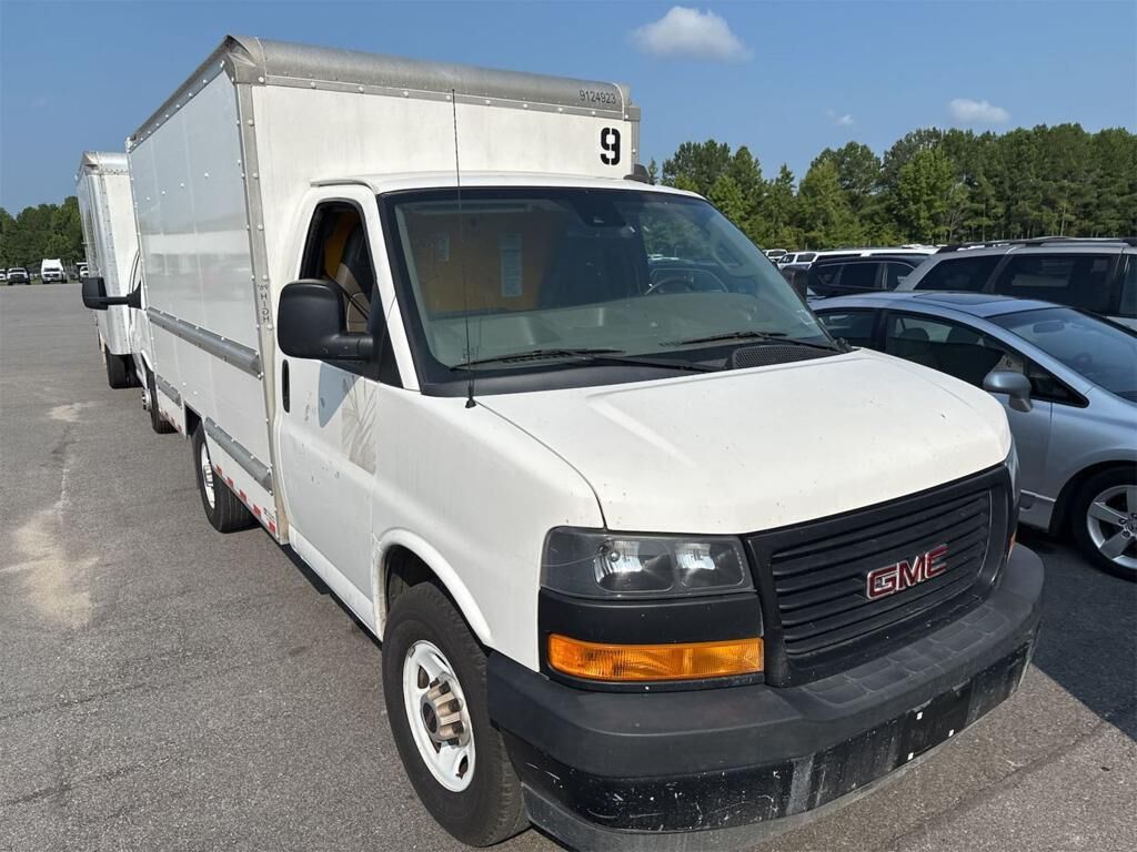 2020 GMC Savana