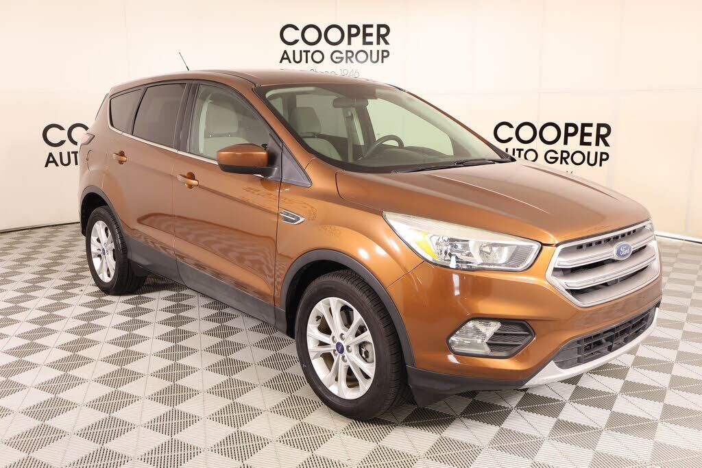 2017 FORD Escape