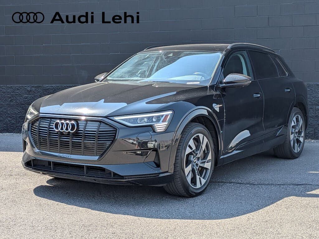 2023 AUDI e-tron
