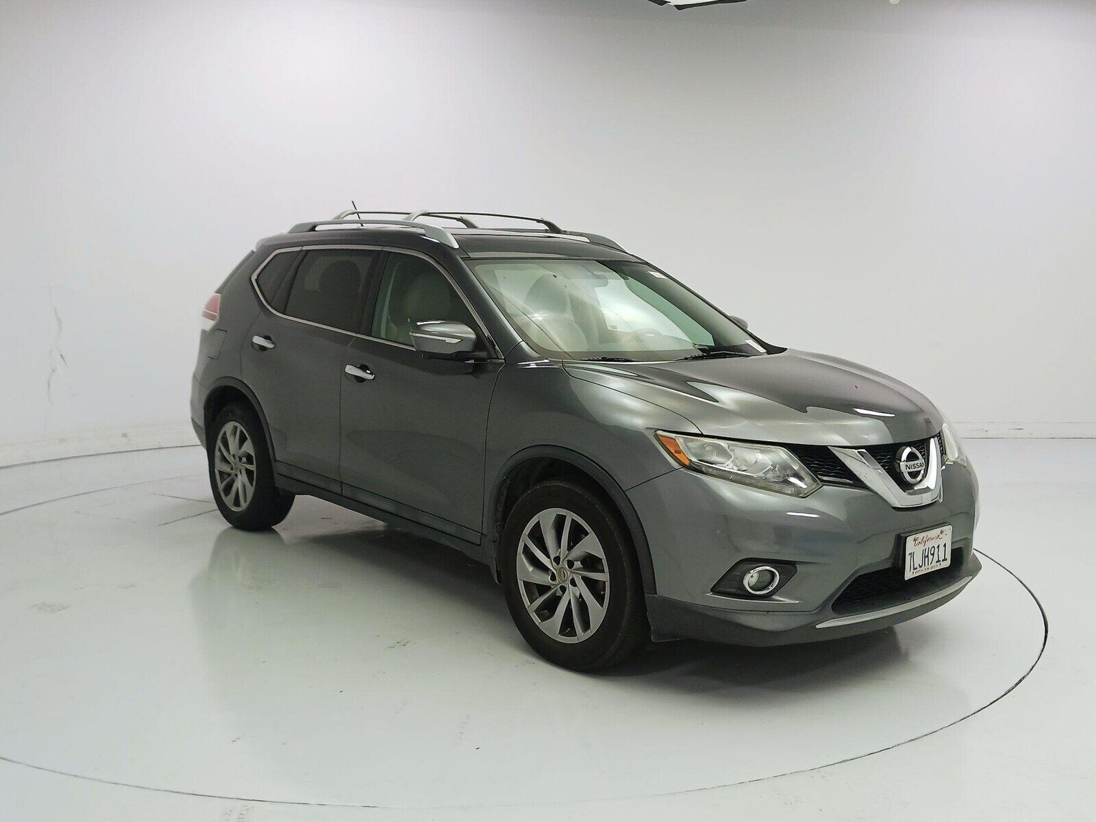 2015 NISSAN Rogue