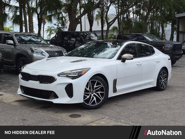 2022 KIA Stinger