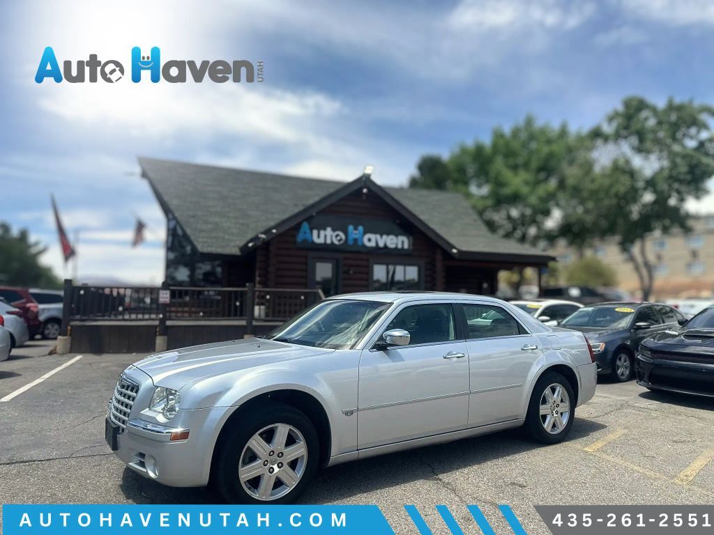 2005 CHRYSLER 300C