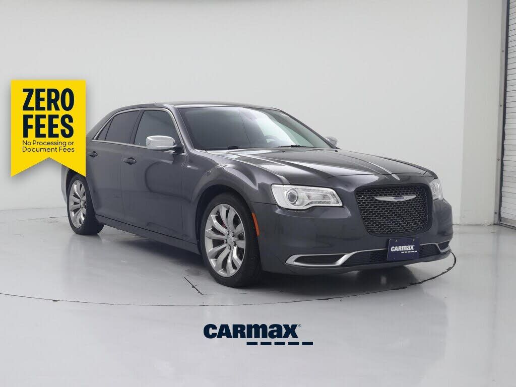 2018 CHRYSLER 300