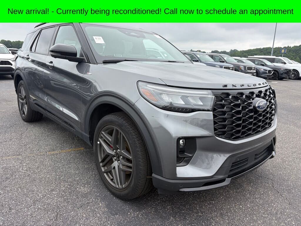 2025 FORD Explorer