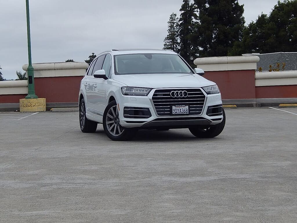 2019 AUDI Q7