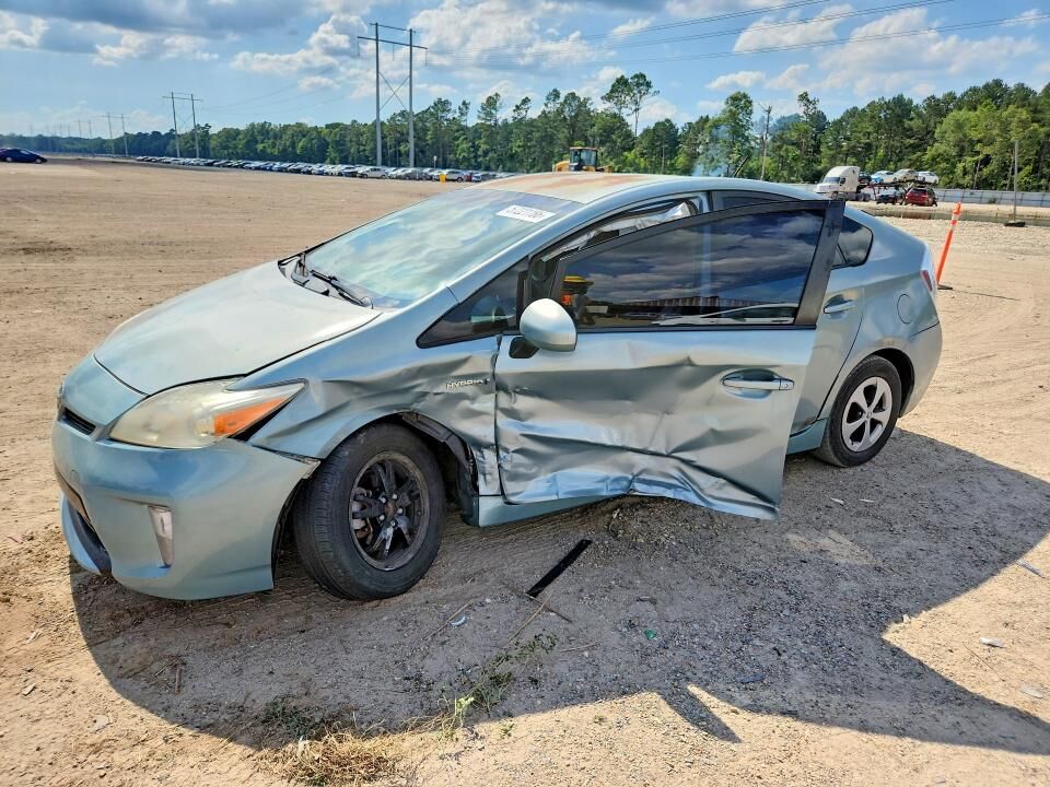 2015 TOYOTA PRIUS