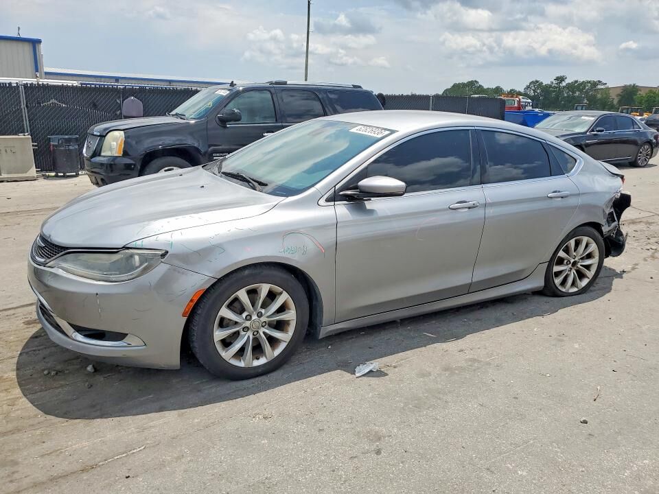 2015 CHRYSLER 200