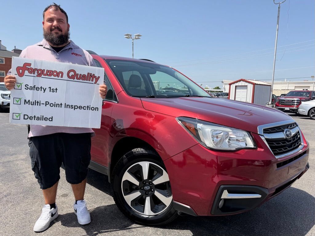 2017 SUBARU Forester