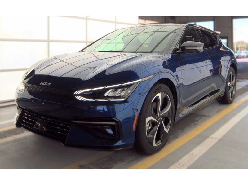 2023 KIA EV6