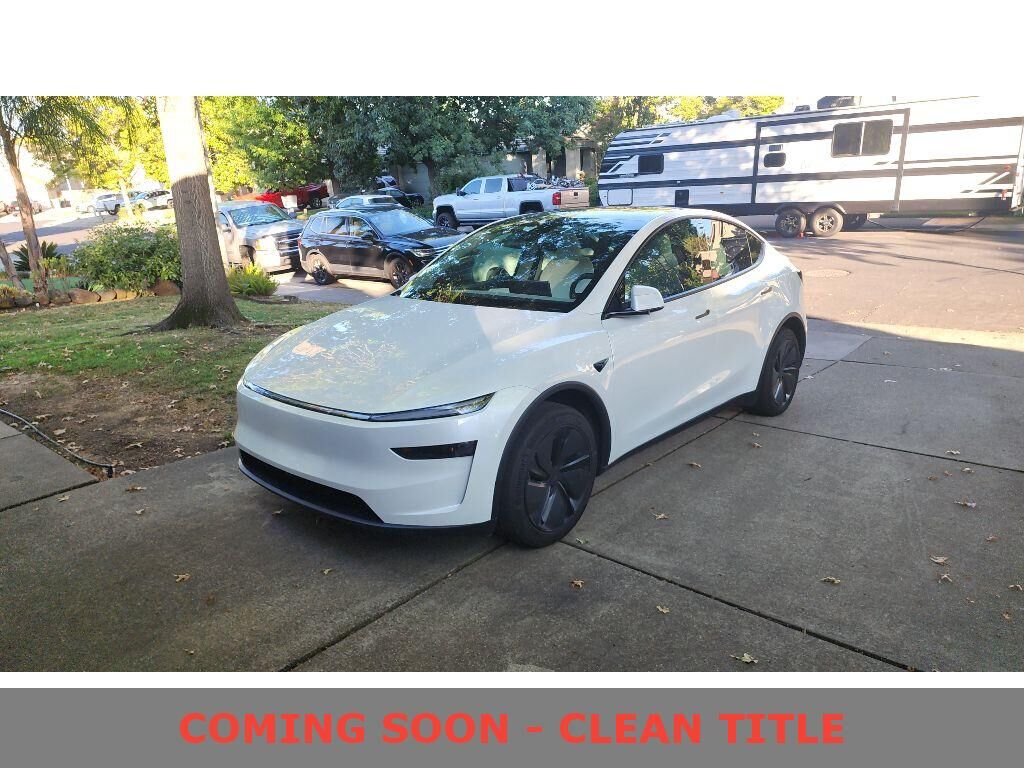 2026 TESLA Model Y
