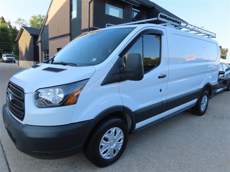 2017 FORD Transit