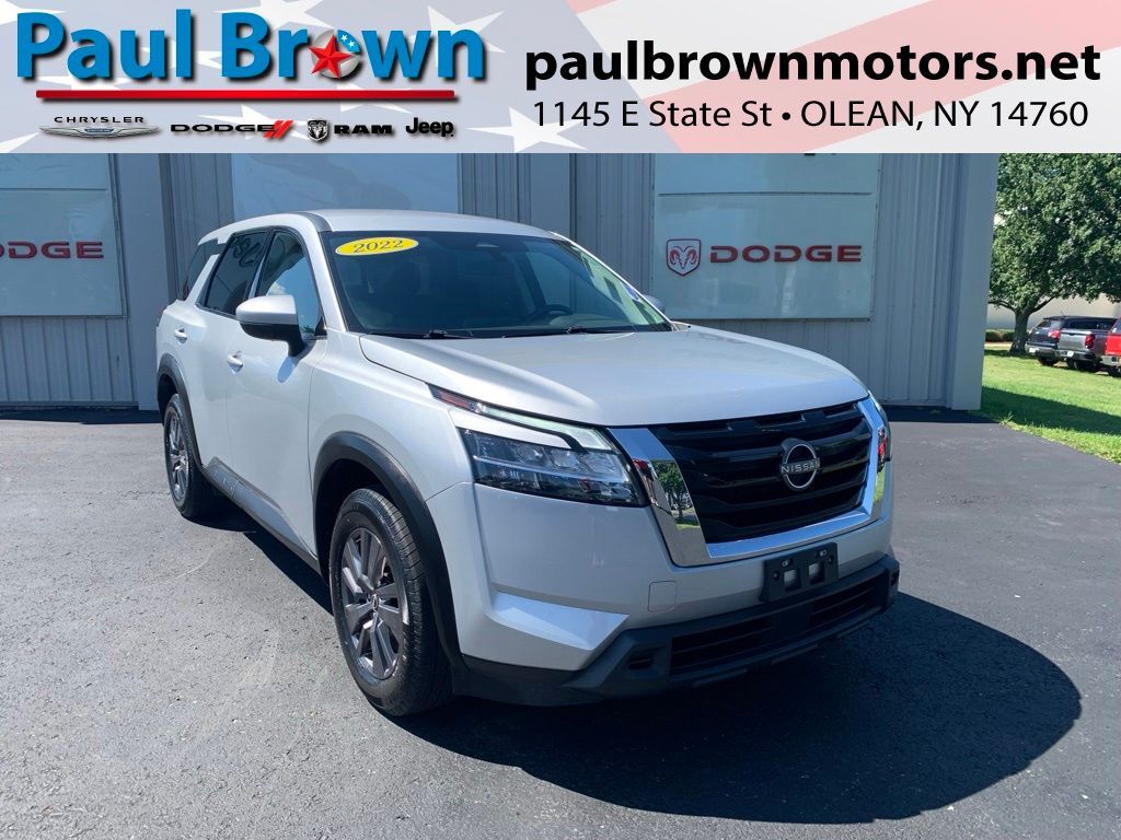 2022 NISSAN Pathfinder