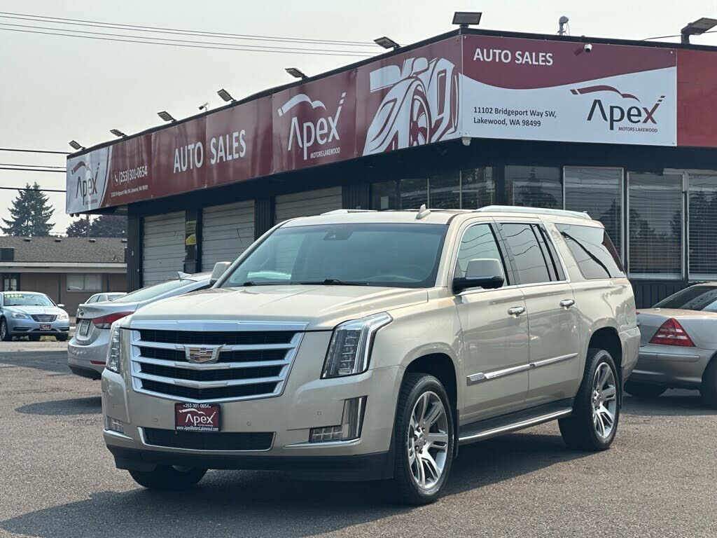 2016 CADILLAC Escalade