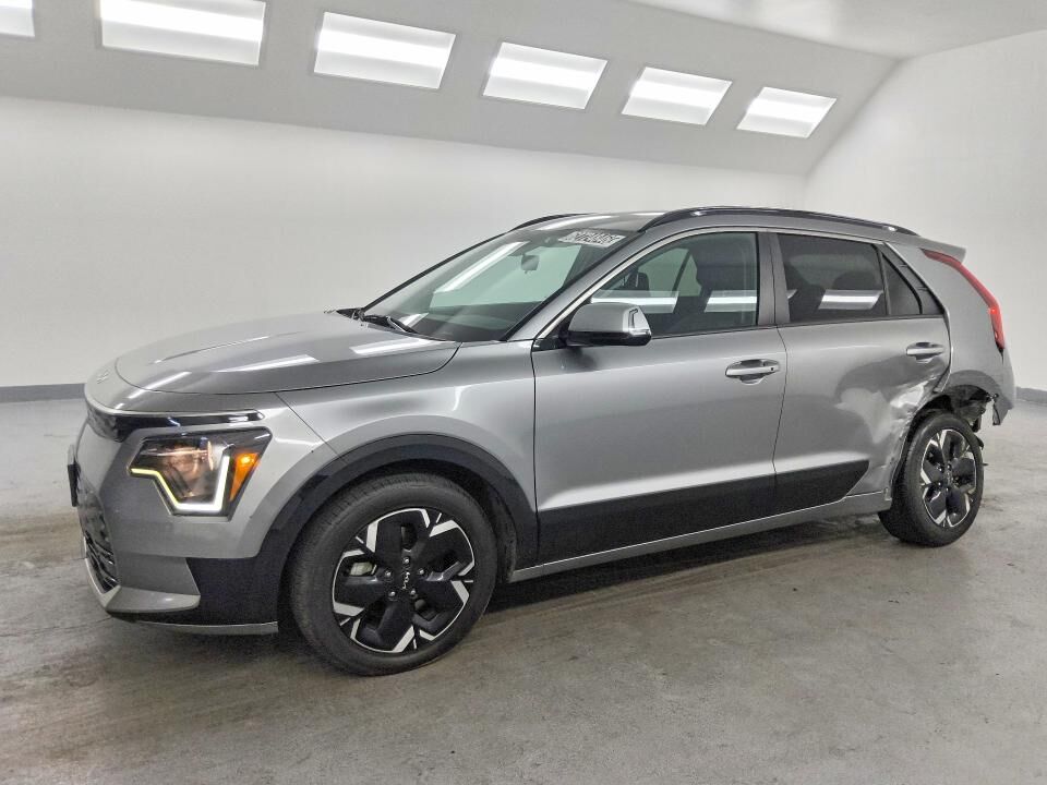 2023 KIA Niro