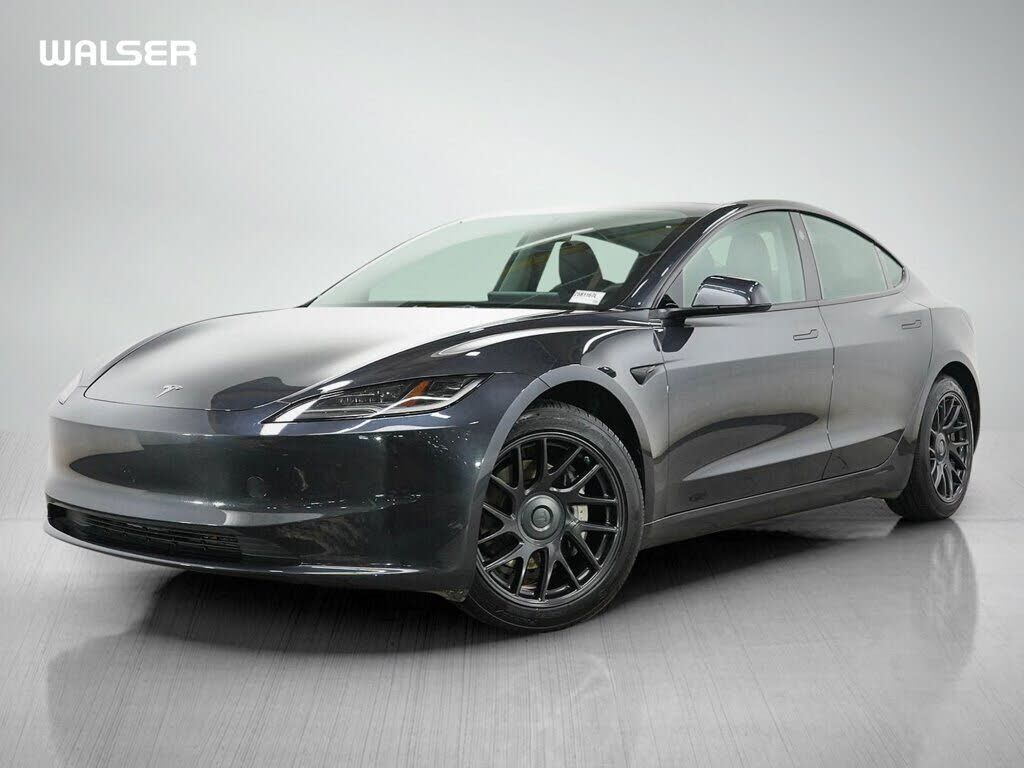 2024 TESLA Model 3