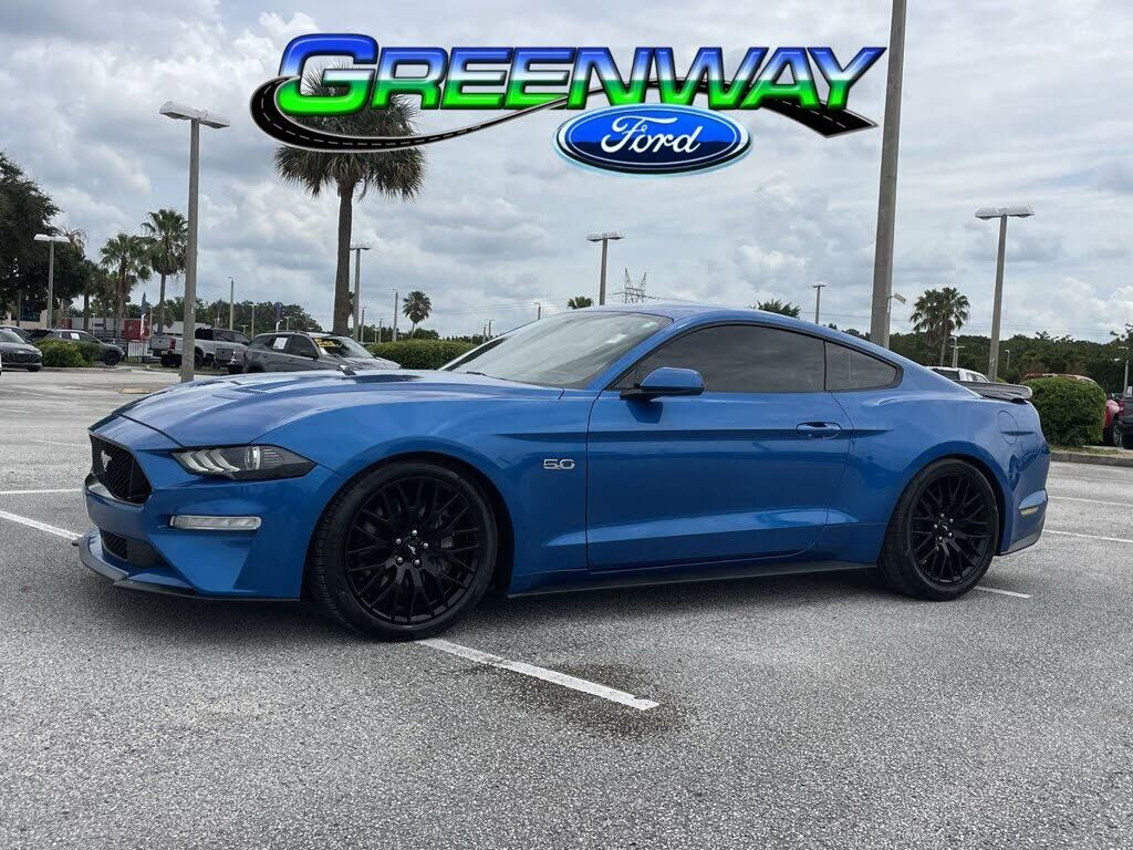 2019 FORD Mustang