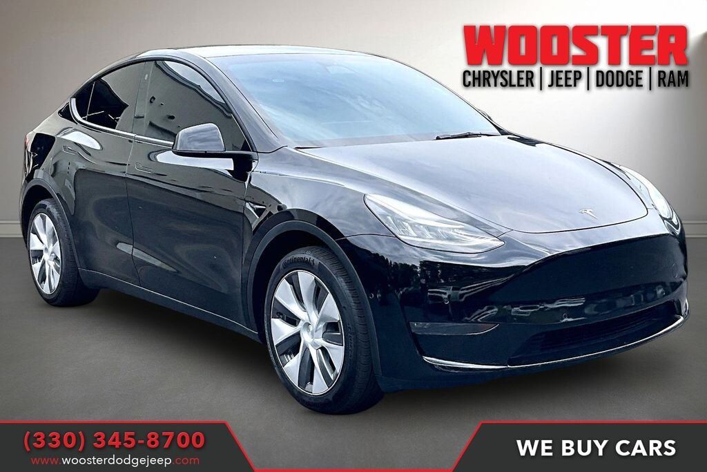 2022 TESLA Model Y