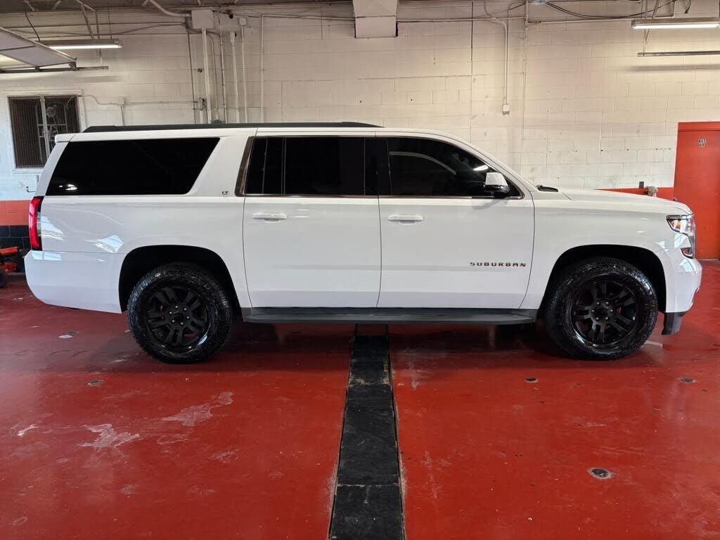 2015 CHEVROLET Suburban