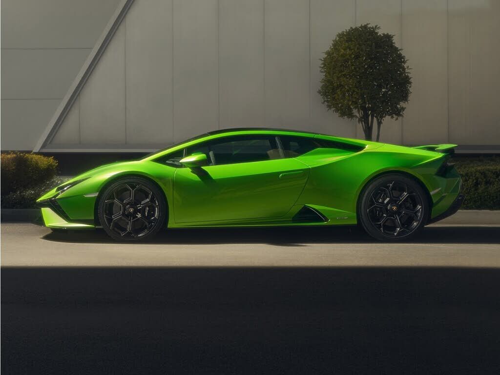 2023 LAMBORGHINI Huracan