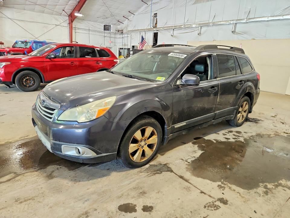 2010 SUBARU Outback