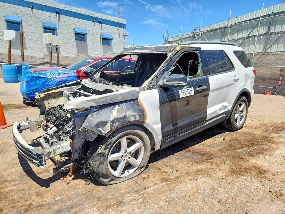 2016 FORD Explorer