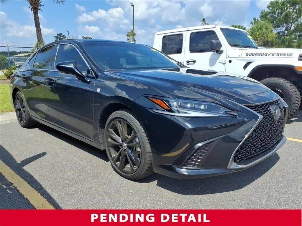 2025 LEXUS ES