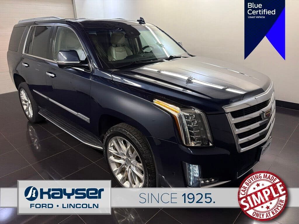2018 CADILLAC Escalade