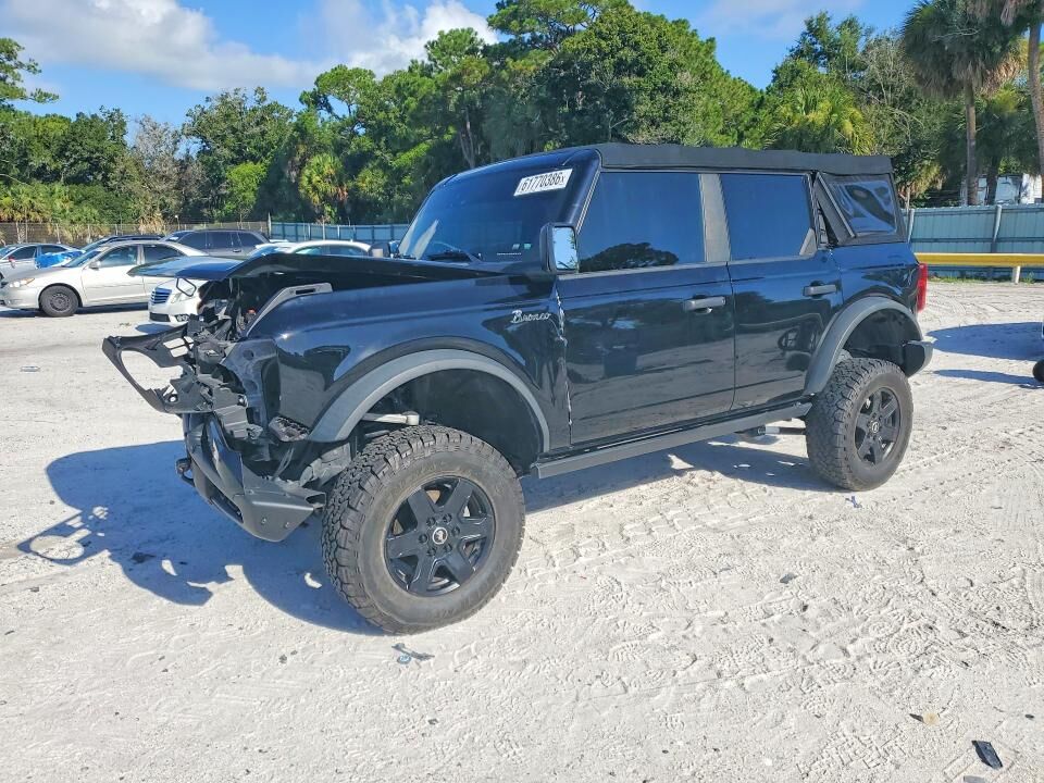 2021 FORD Bronco