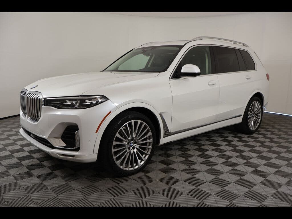 2021 BMW X7